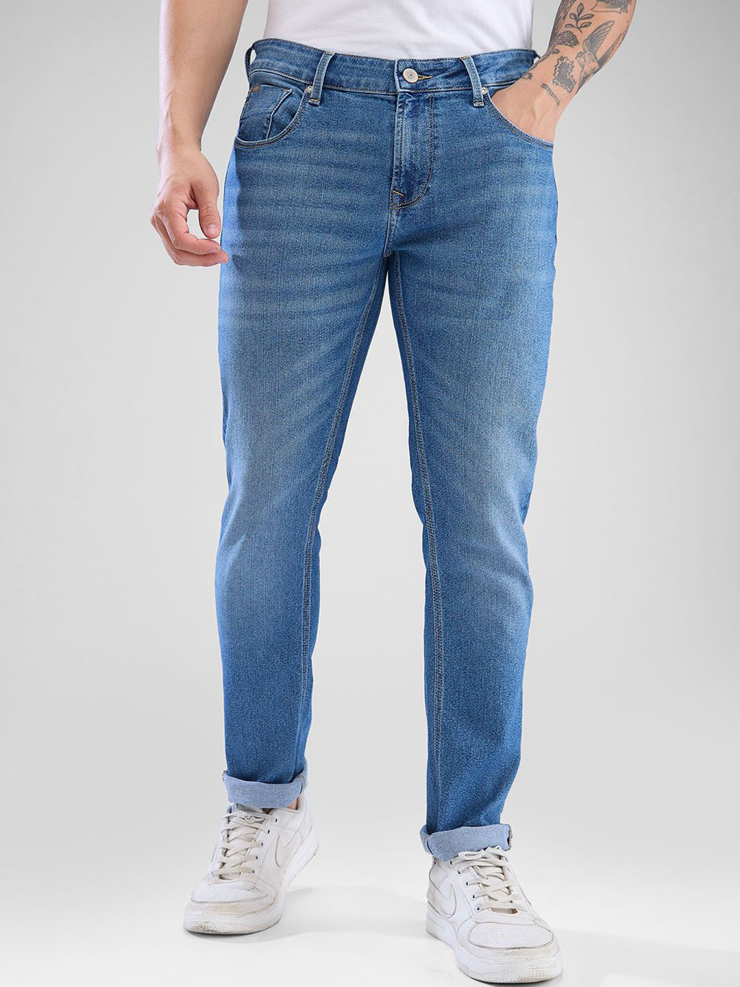 SPYKAR Men Slim Fit Low-Rise Heavy Fade Clean Look Stretchable Jeans