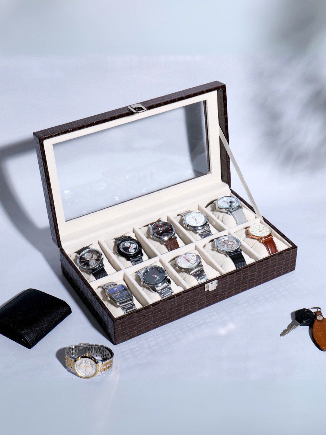 La Trove Men 10 Slot Brown Leather Watch Organizer Box for Wardrobe Closet