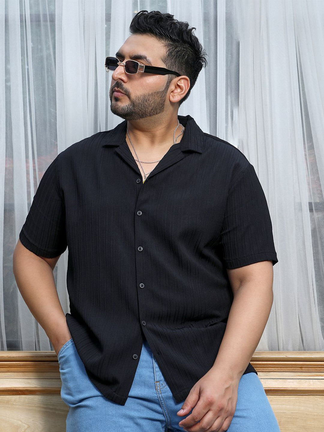 Instafab Plus Men Comfort Opaque Self-Design Striped Shirt