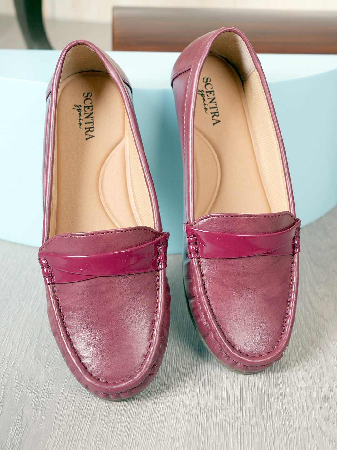SCENTRA Spain Women Round Toe Comfort Insole Loafers