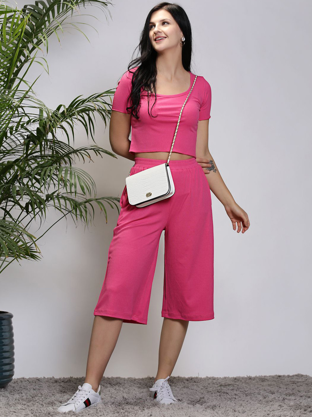 Sera Basics Square Neck Short Sleeve Top & Capri Co-Ords