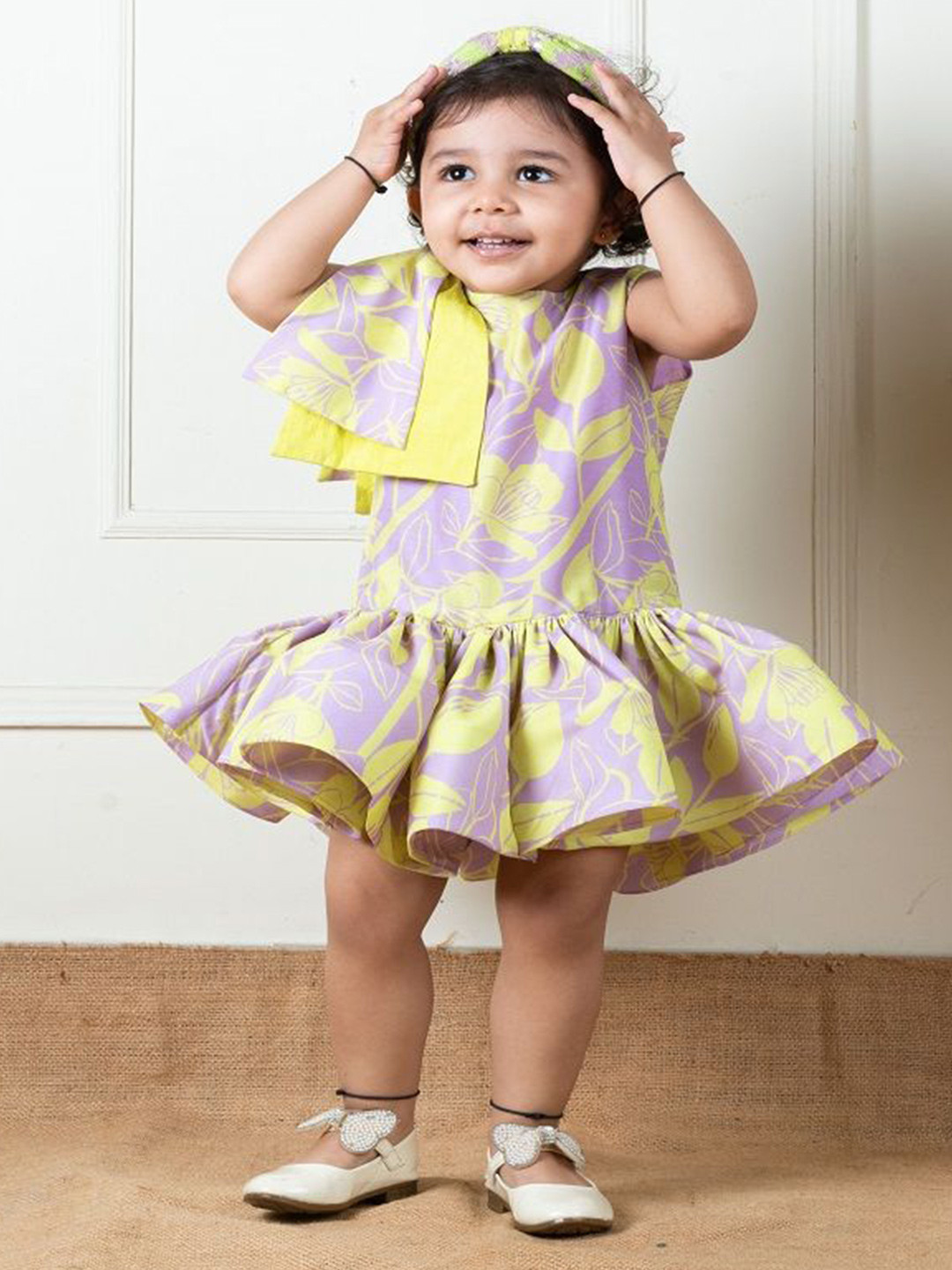 Li'l Angels Girls Round Neck Printed Lilac Ruffle Dress