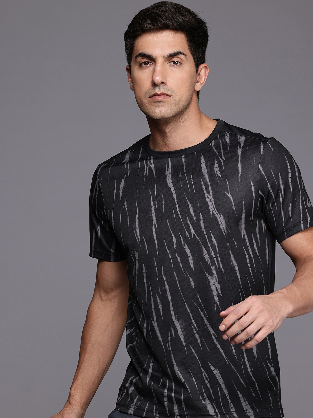 ASICS Printed Quick Dry Training or Gym Sports T-shirt