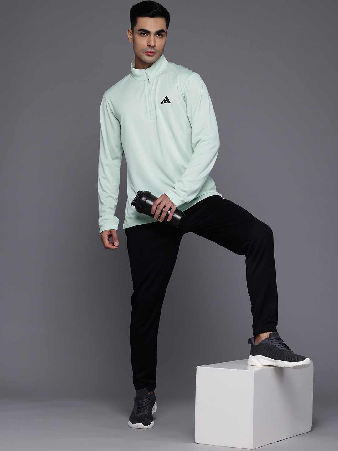 ADIDAS Aeroready Tech Breathable Sweatshirt