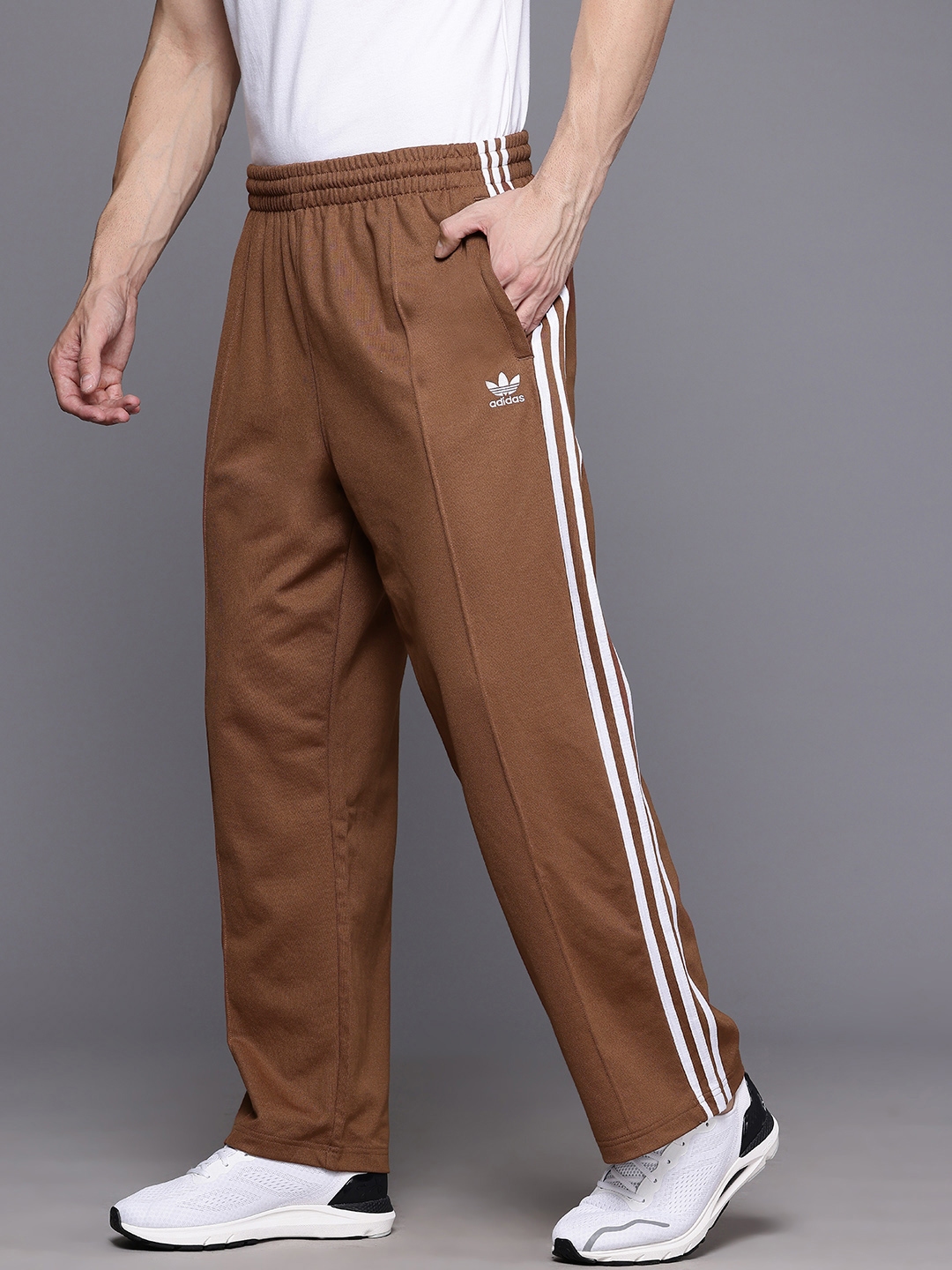 Adidas originals baggy track pants best sale