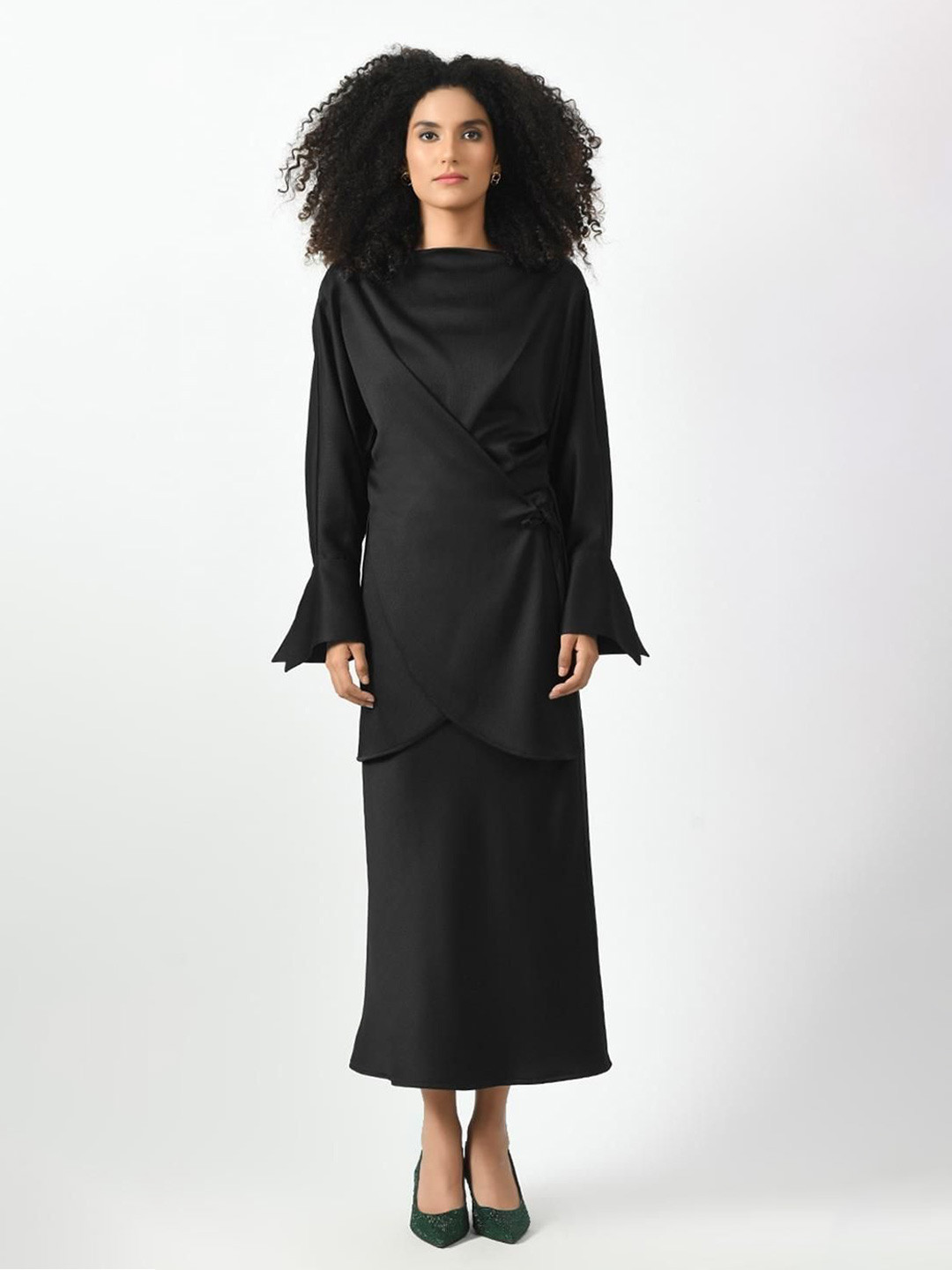 OFFICE & YOU One Shoulder Bell Sleeve Satin Longline Top