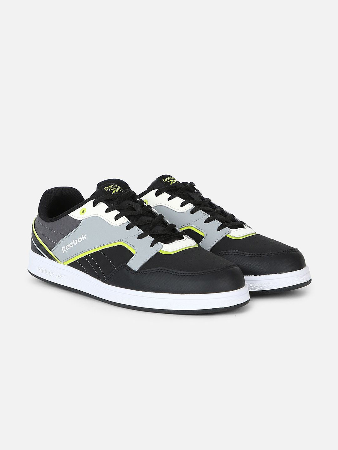 Reebok Men Bespoke M Classics Sneakers