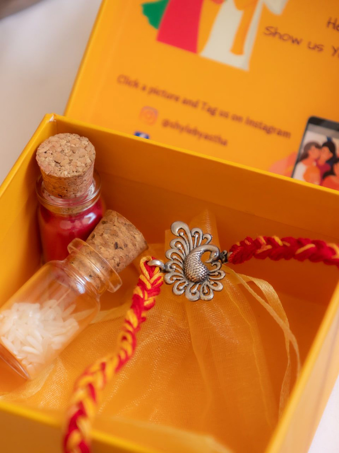Shyle 925 Sterling Silver Moh Dancing Peacock Rakhi Thread Rakhi