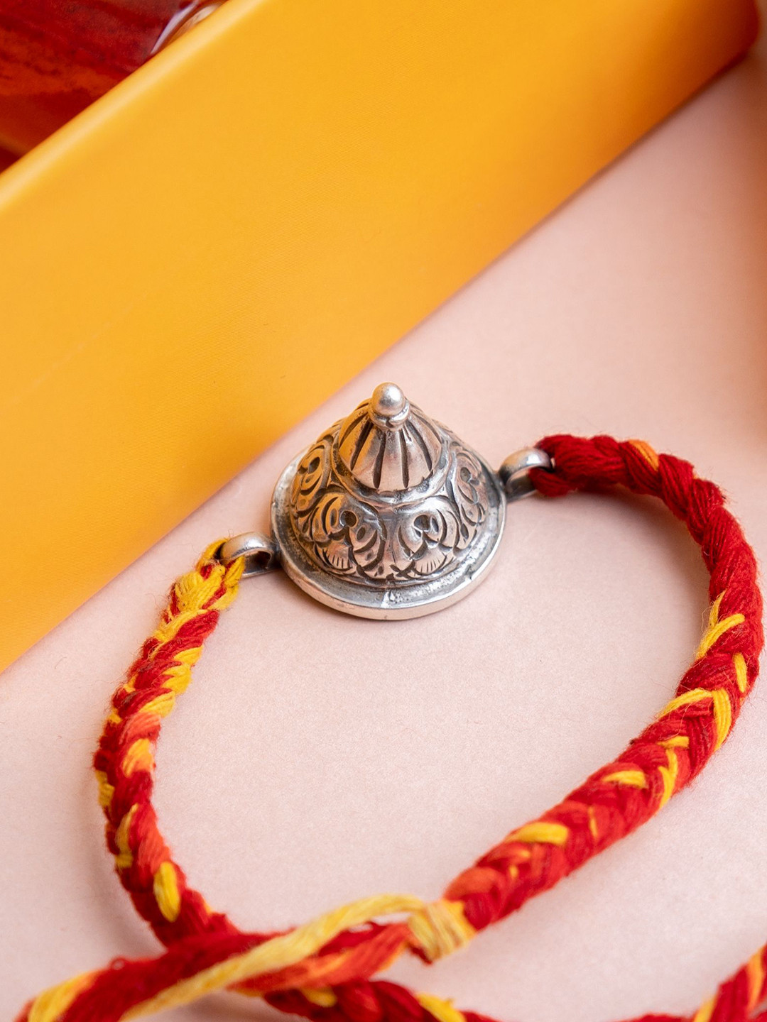 Shyle 925 Sterling Silver Adya Chitai Dhaal Thread Rakhi