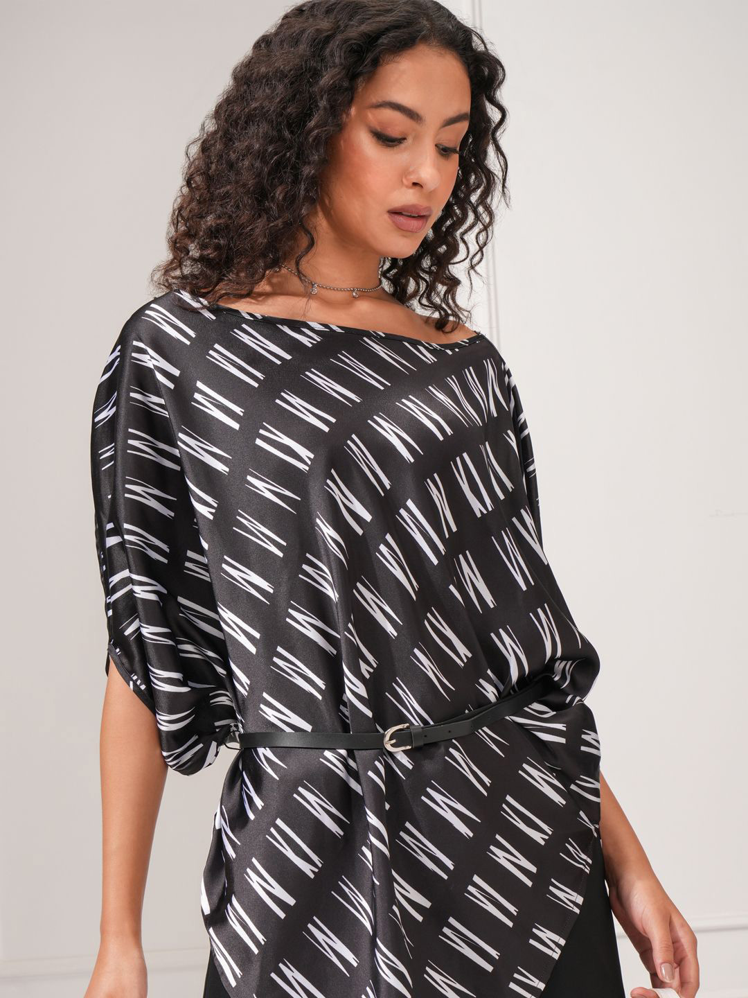 CHIC BY TOKYO TALKIES Geometric Striped Blouson Top