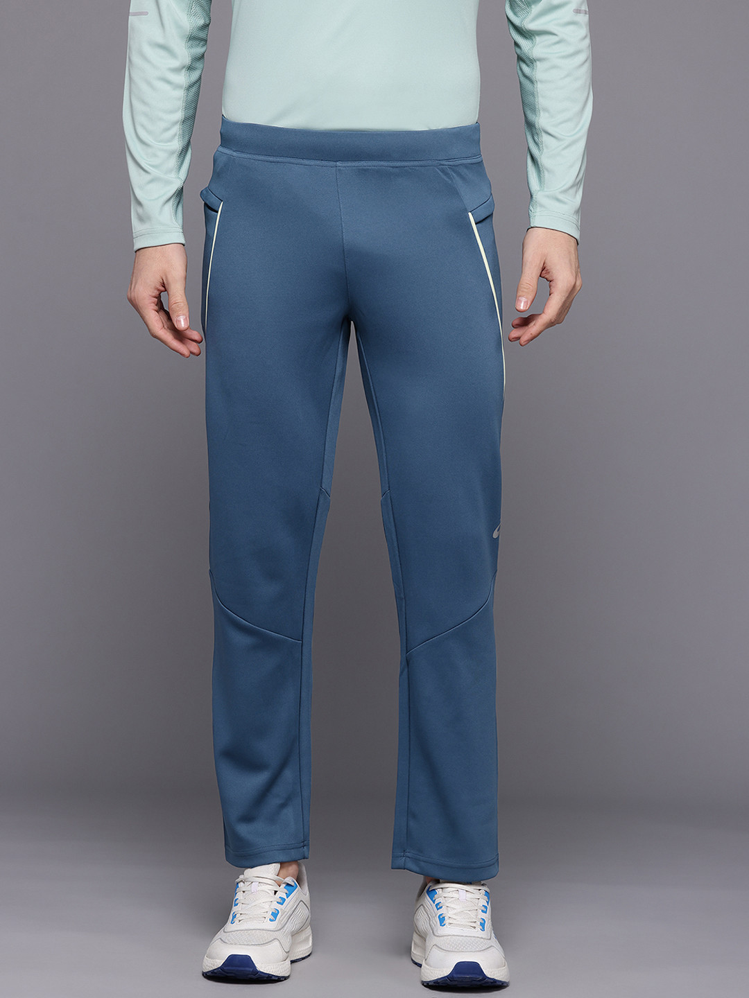 ASICS Men Solid Smart Fit Running Track Pants with Reflective Details