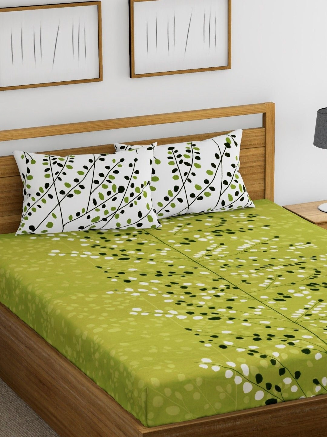 Huesland Green Floral Cotton 144 TC King Bedsheet with 2 Pillow Covers-275 x 280 cm