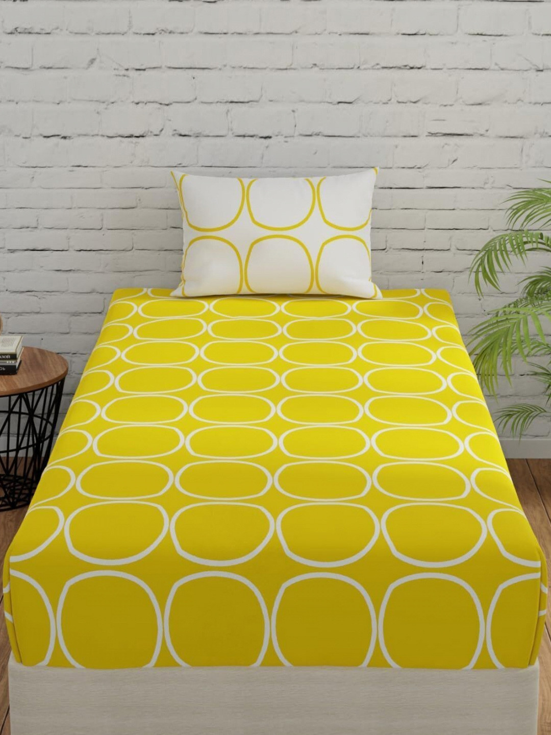 Huesland Yellow Graphic Cotton 144 TC Single Bedsheet with a Pillow Cover-59 x 87 inches