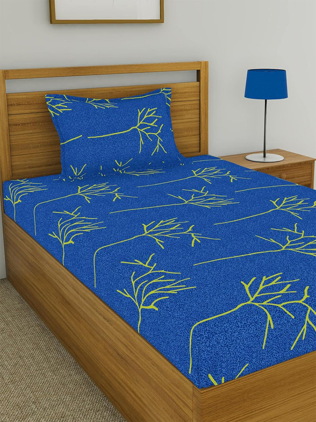 Huesland Blue Floral Cotton 144 TC Single Bedsheet with a Pillow Cover-90 x 55 inches