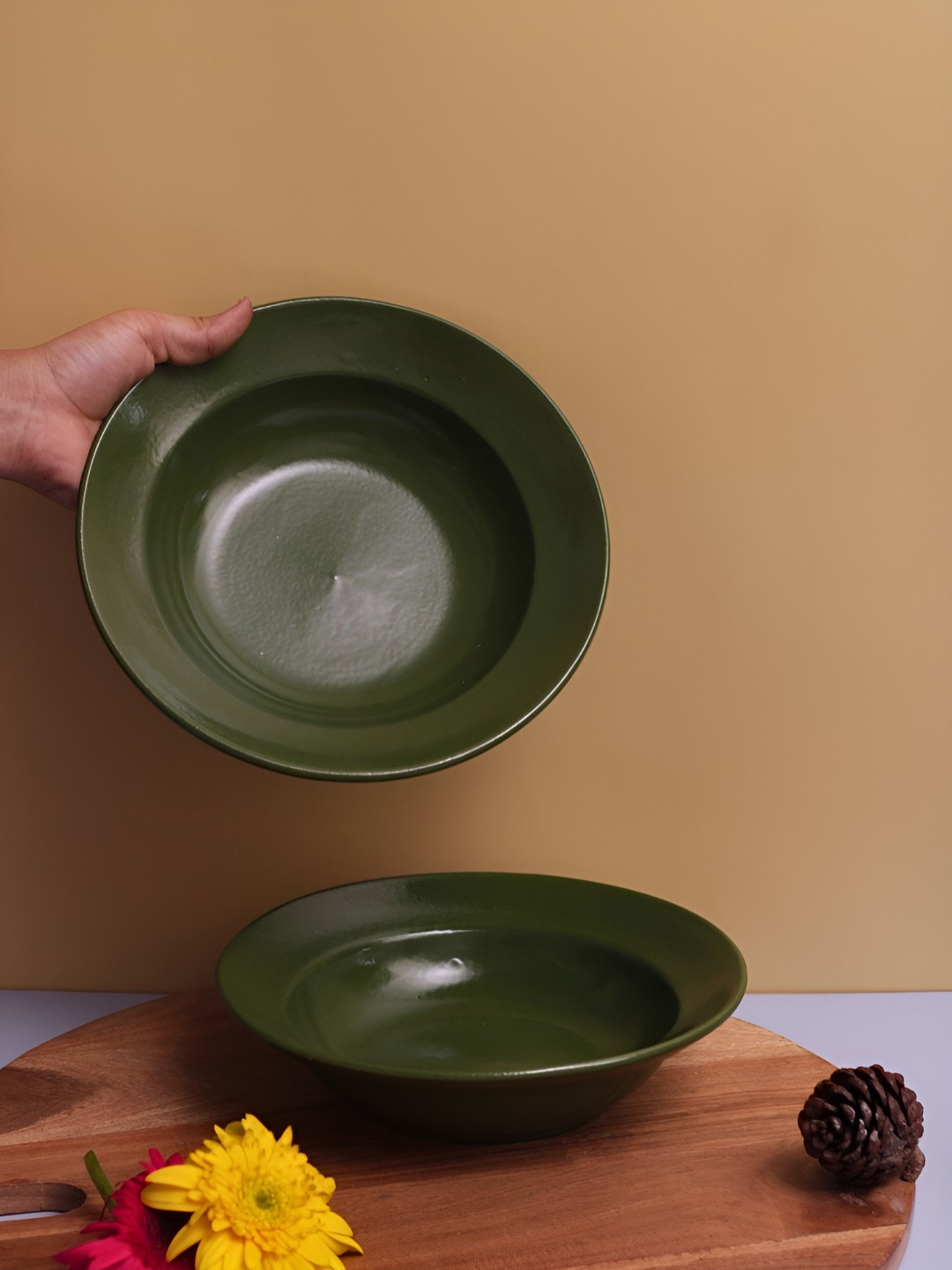 WEAVING HOMES Green 2 Pieces Ceramic Pasta Plates