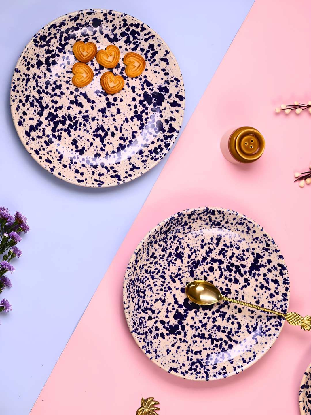 WEAVING HOMES Blue & White Colored Printed Ceramic Plate