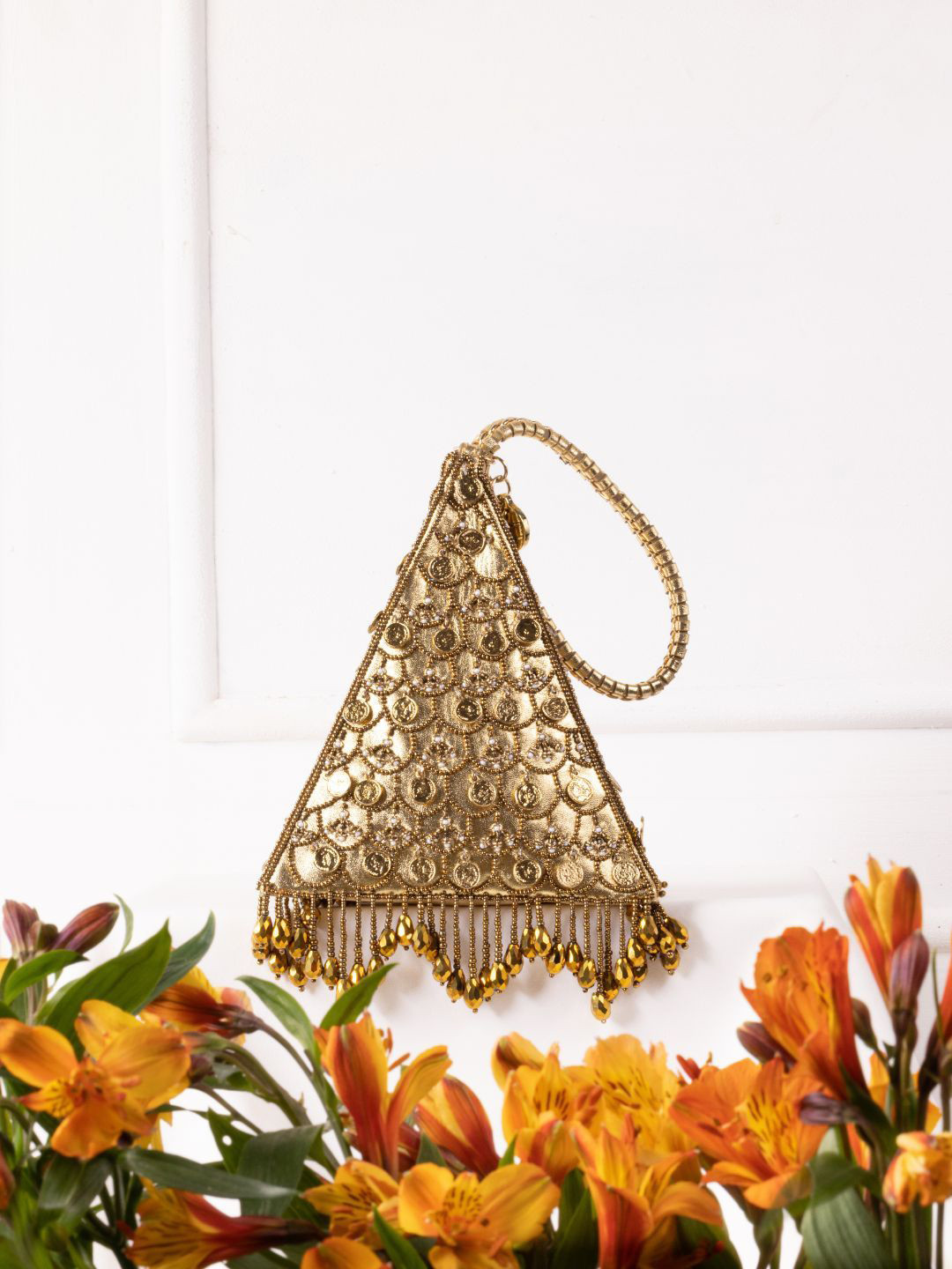 The Leather Garden Leather Structured Handheld Bag