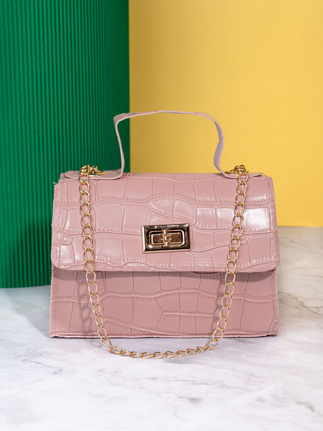 Styli Women Pink Aligator Print Handheld Bag