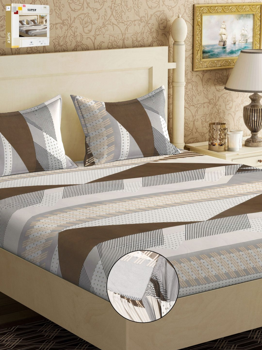 KLOTTHE White Geometric Cotton 300 TC Fitted King Fine Bedsheet with 2 Pillow Covers-98 x 89 inches