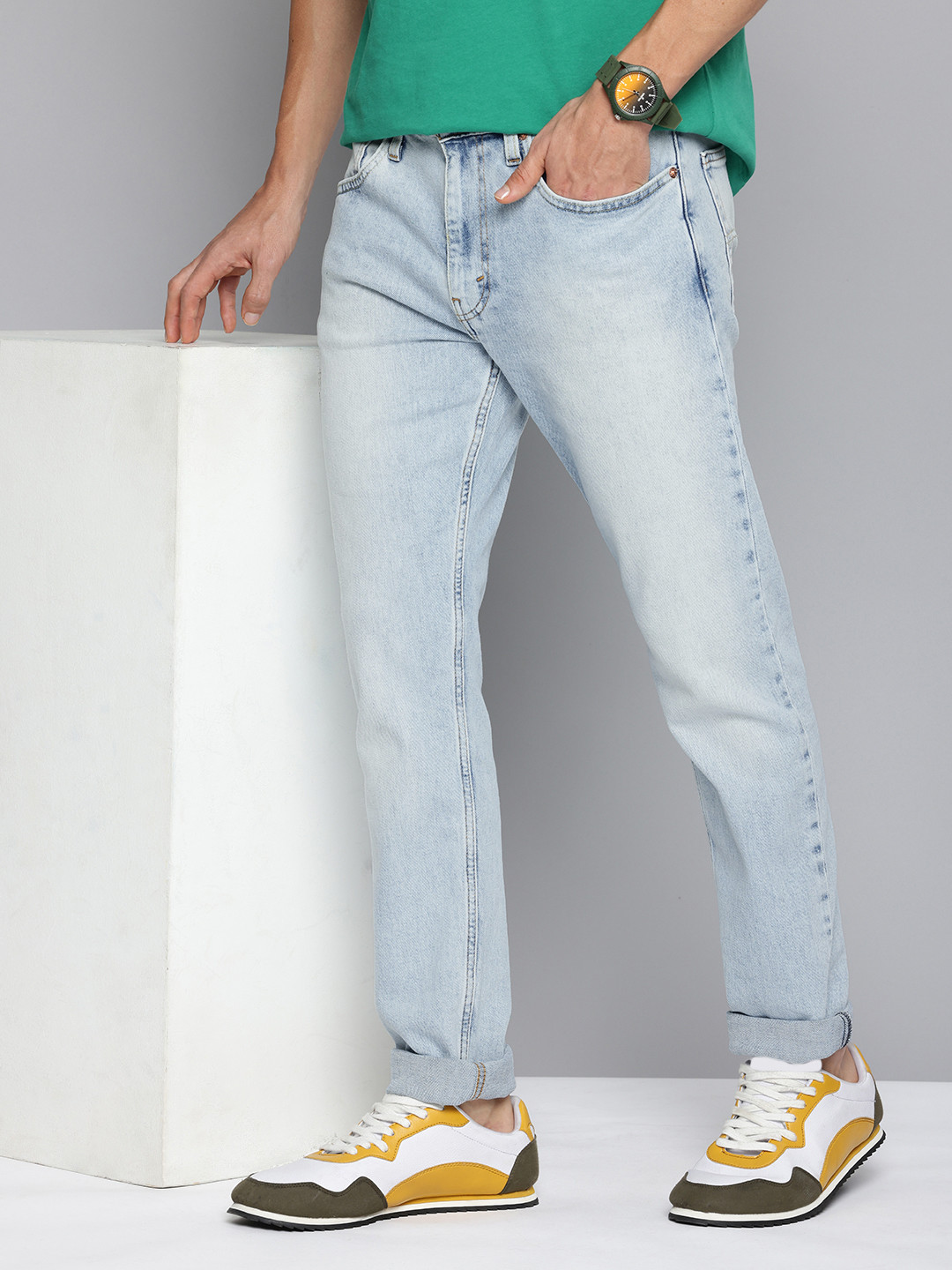 Levis Men 512 Slim Tapered Fit Heavy Fade Stretchable Jeans