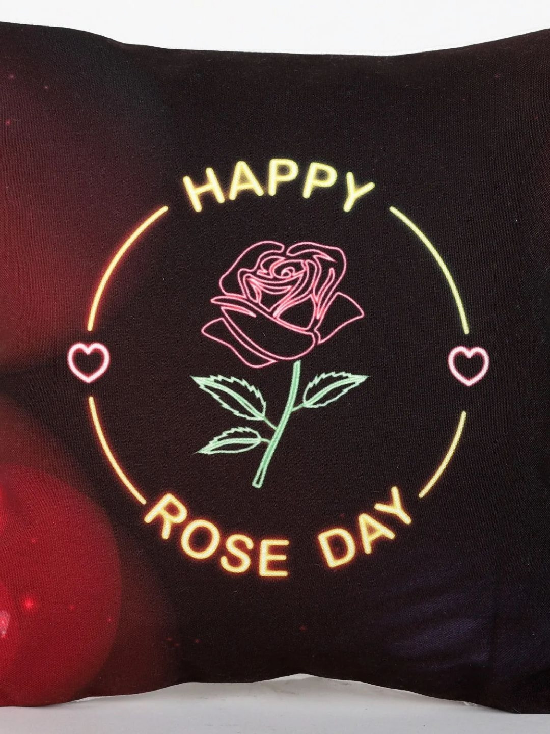 fnp Black & White Printed Reversible Pre-Filled Cushion