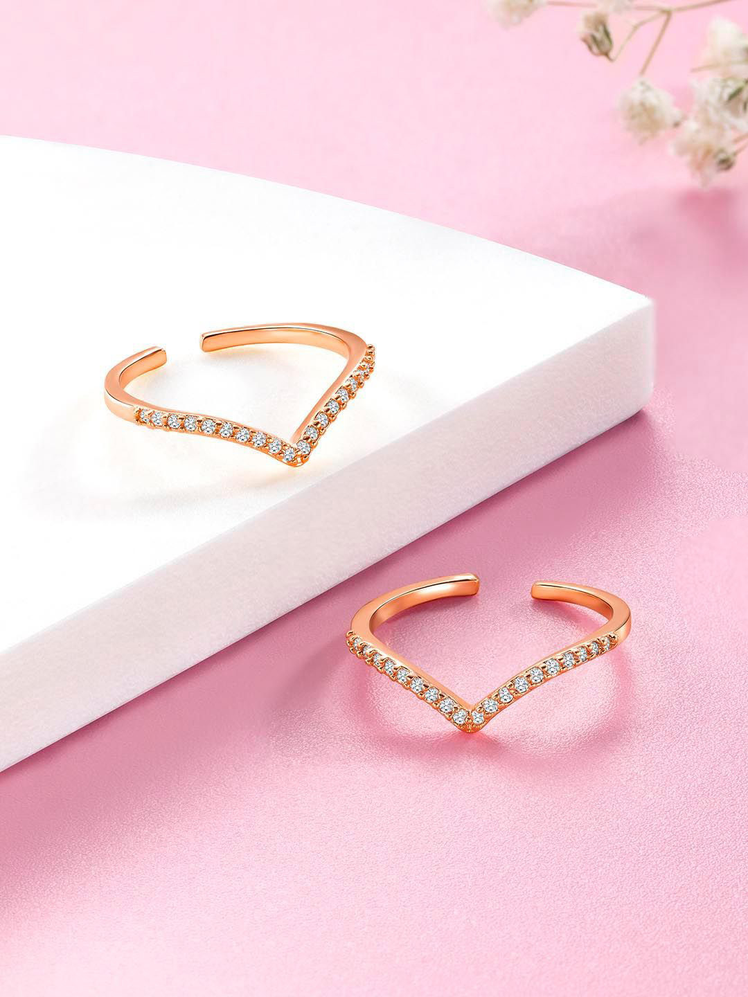 Peora Rose Gold-Plated Cubic Zirconia Studded Toe Rings