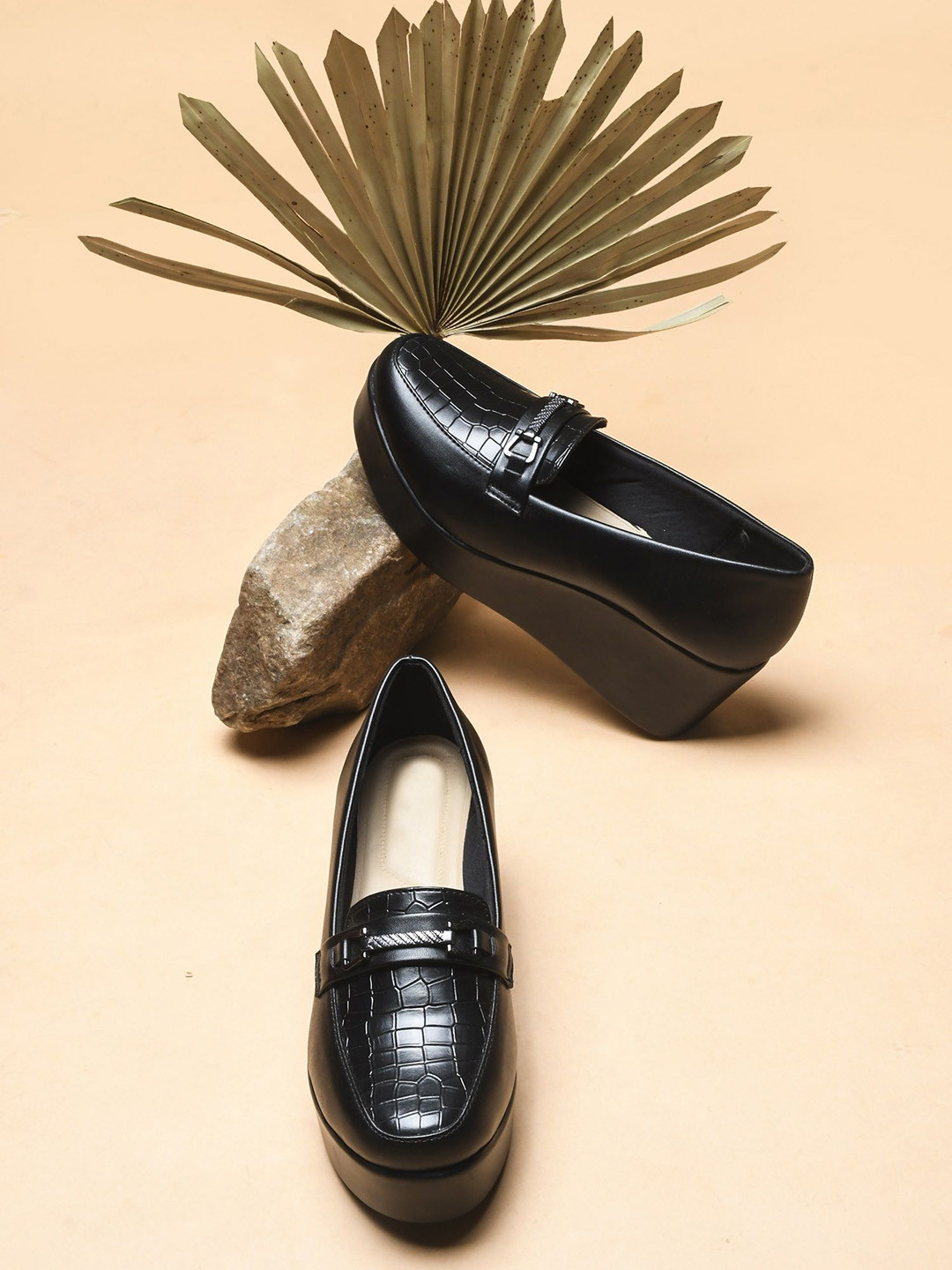 THE WHITE POLE Textured Wedge Heel Loafers