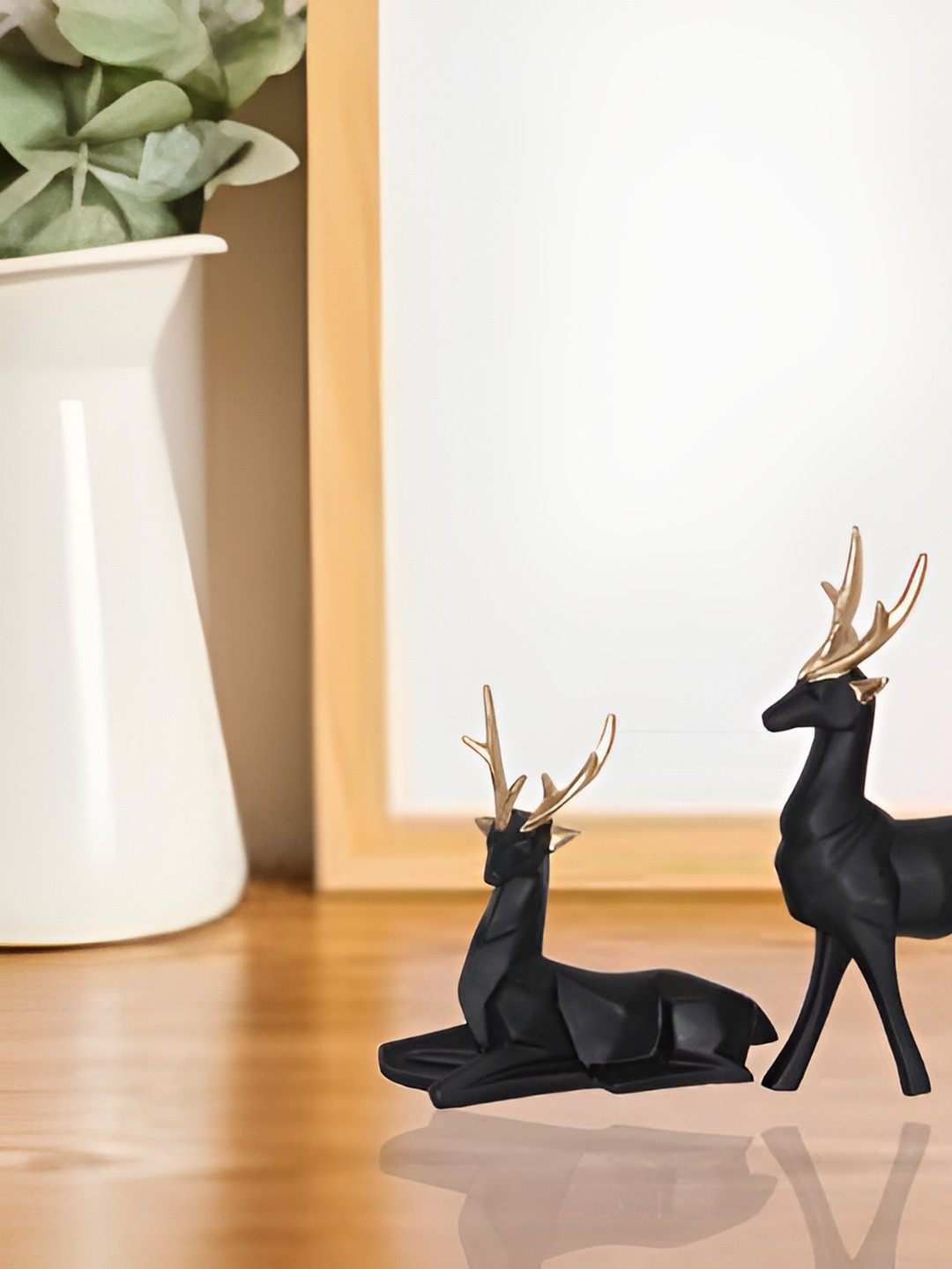 BECKON VENTURE Black Polyresin Matte Living Room Set of 2 Small Showpieces - 8.5 Inches