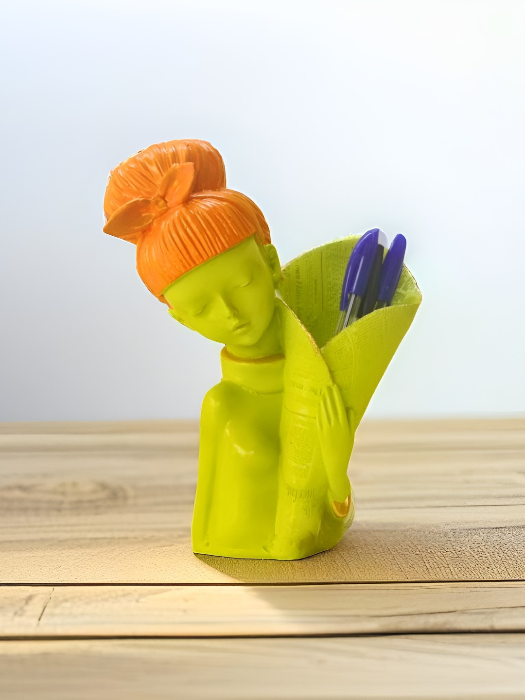 BECKON VENTURE Green Polyresin Glossy Living Room Medium Showpiece - 8.3 Inches