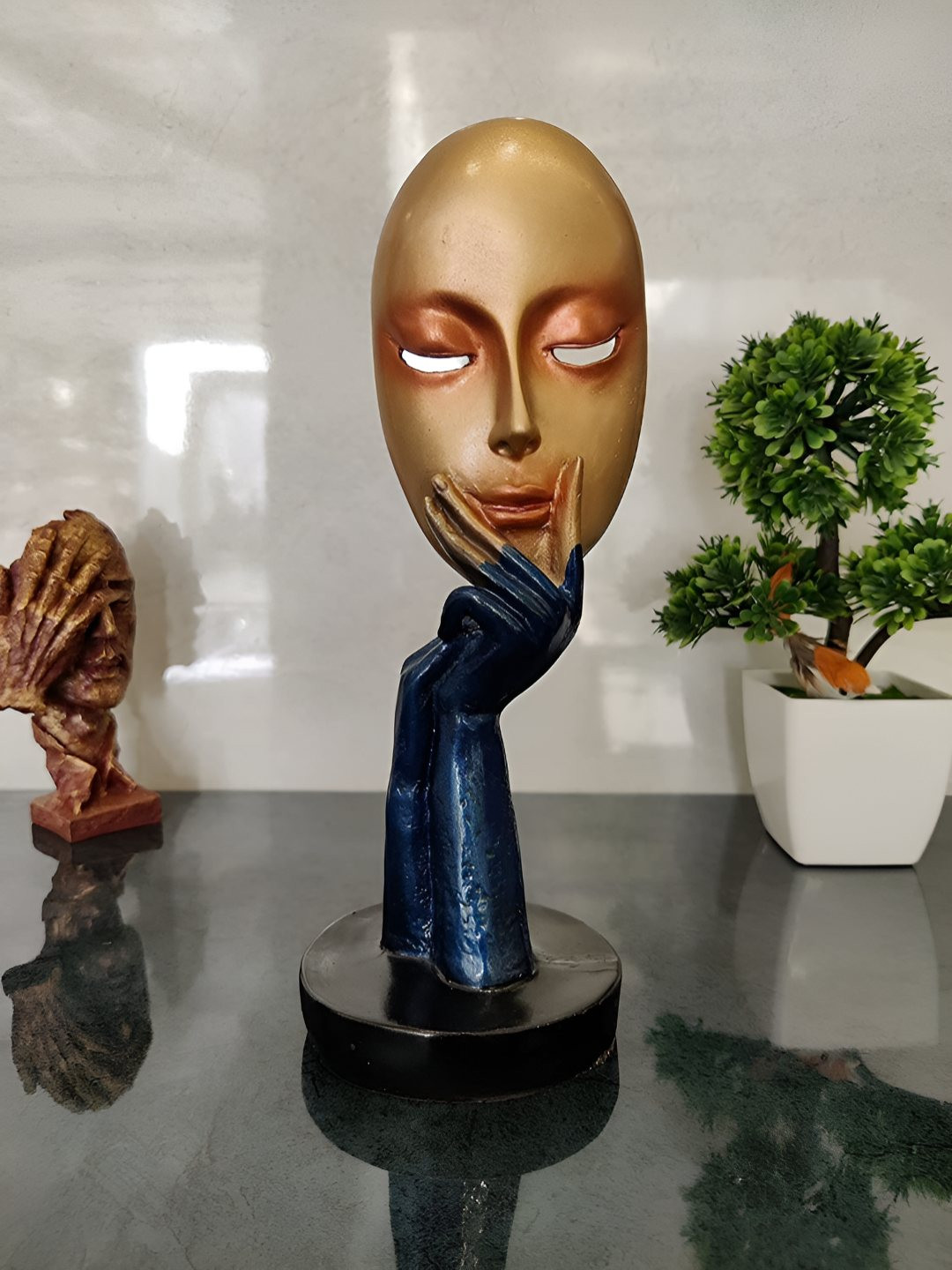 BECKON VENTURE Navy Blue Polyresin Natural Living Room Large Showpiece - 10.6 Inches