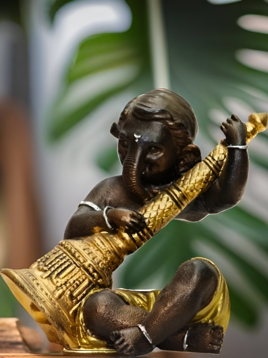 BECKON VENTURE Gold Polyresin Natural Prayer Room Music Small Showpiece - 9.4 Inches