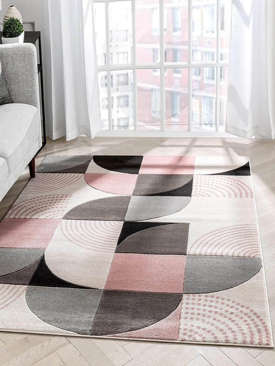 Safiya Carpet Pink & Grey Geometric Shaggy Woollen Carpets
