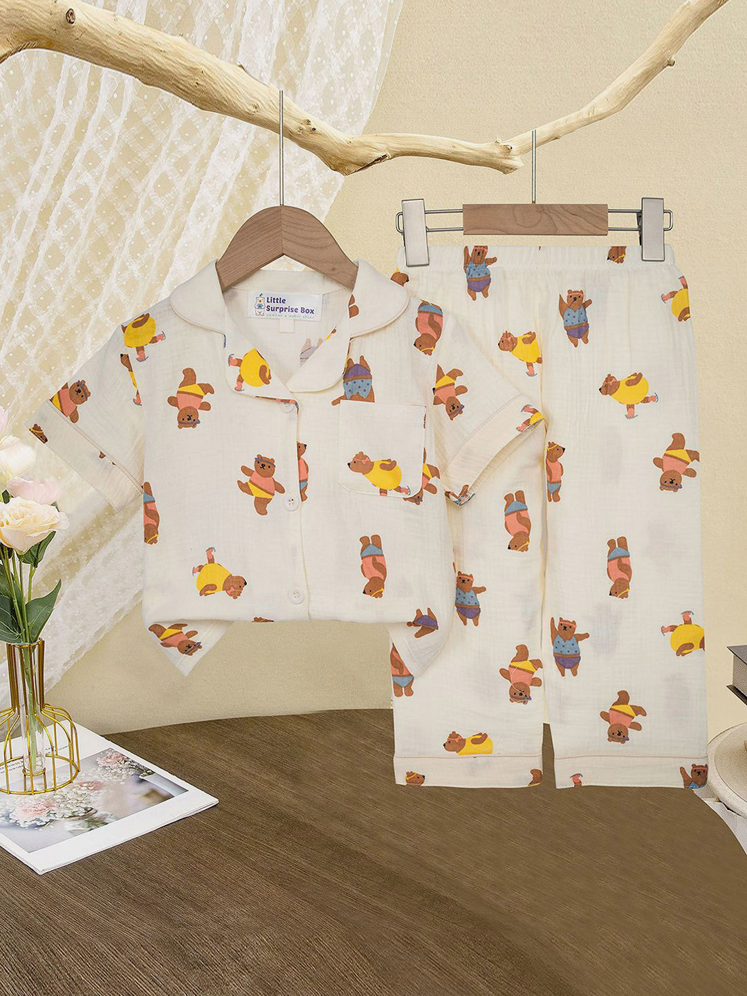 Little Surprise Box LLP Unisex Kids Printed Mulsin Organic Cotton Night suit