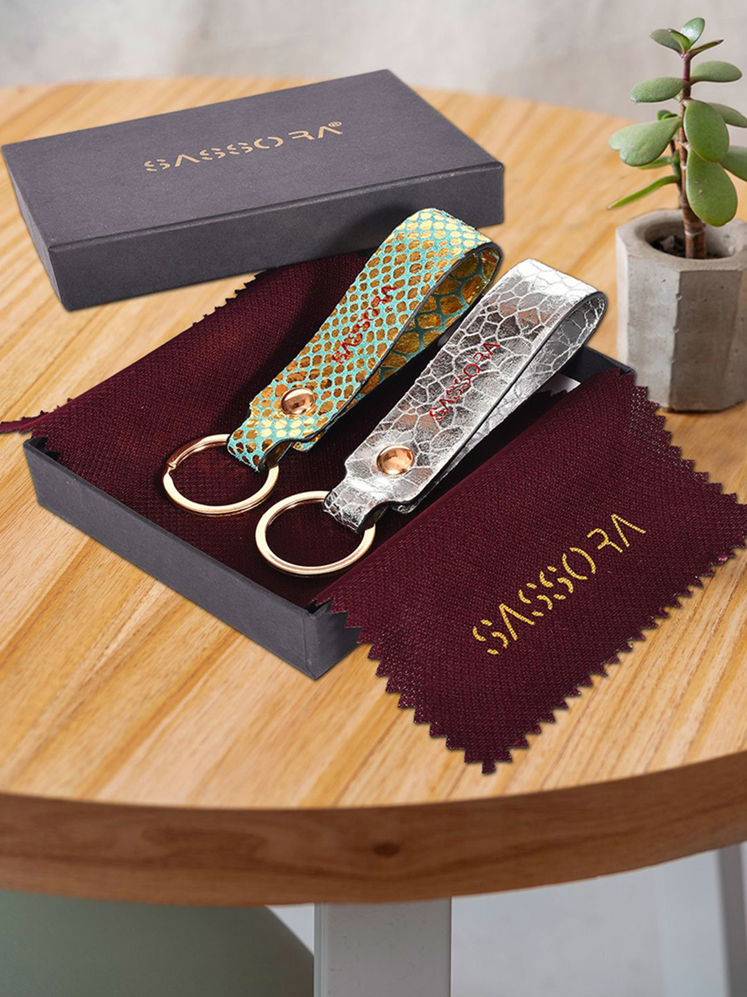 Sassora Set of 2 Leather Key chains