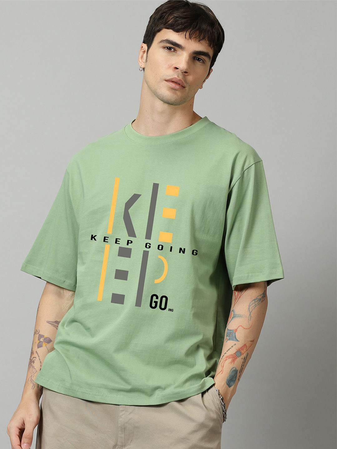 SLOWLORIS Men Typography Printed Applique T-shirt