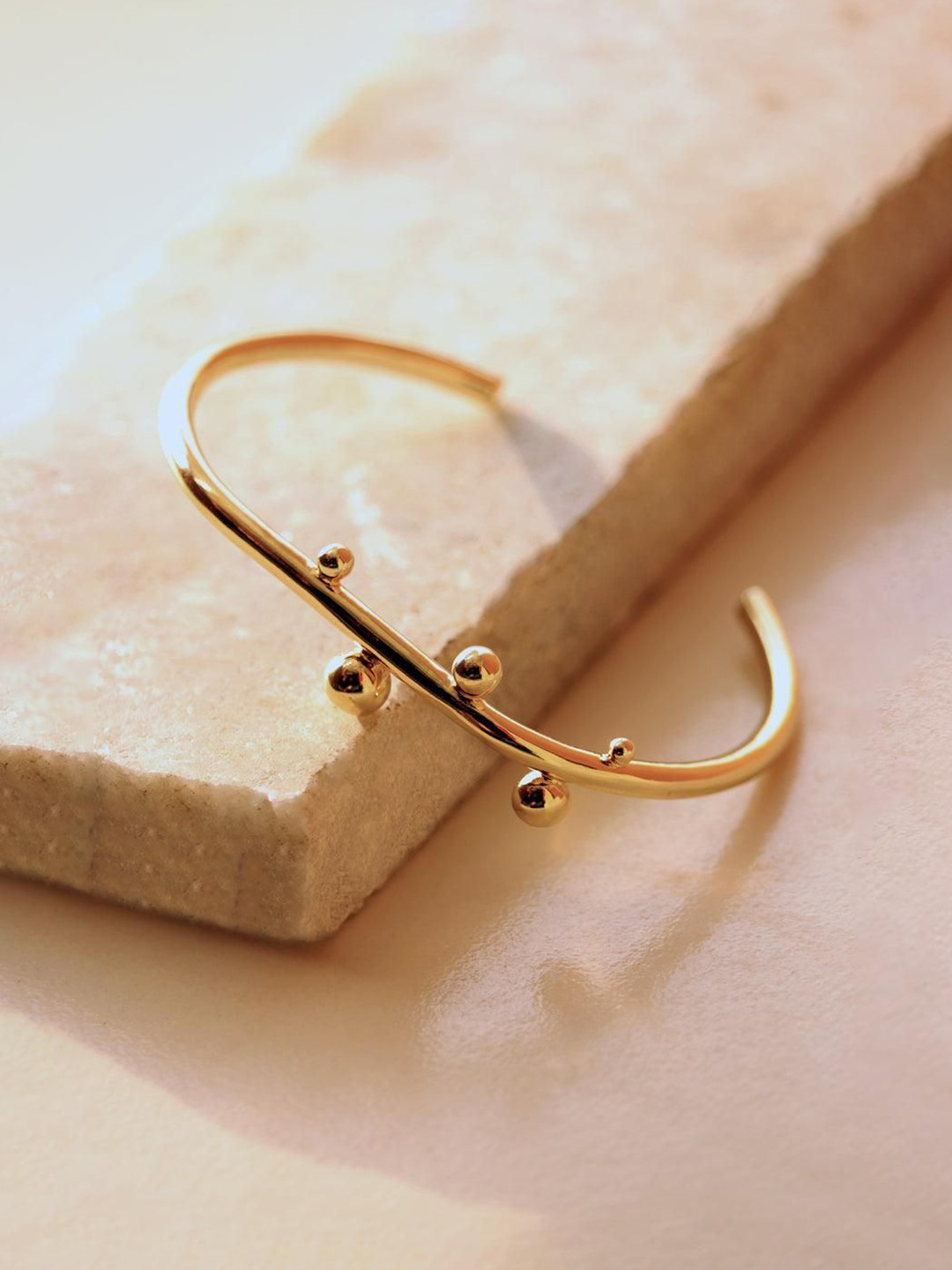 Perfectly Average Women 18k Gold Plated Jewellery Bubbbles Cuff