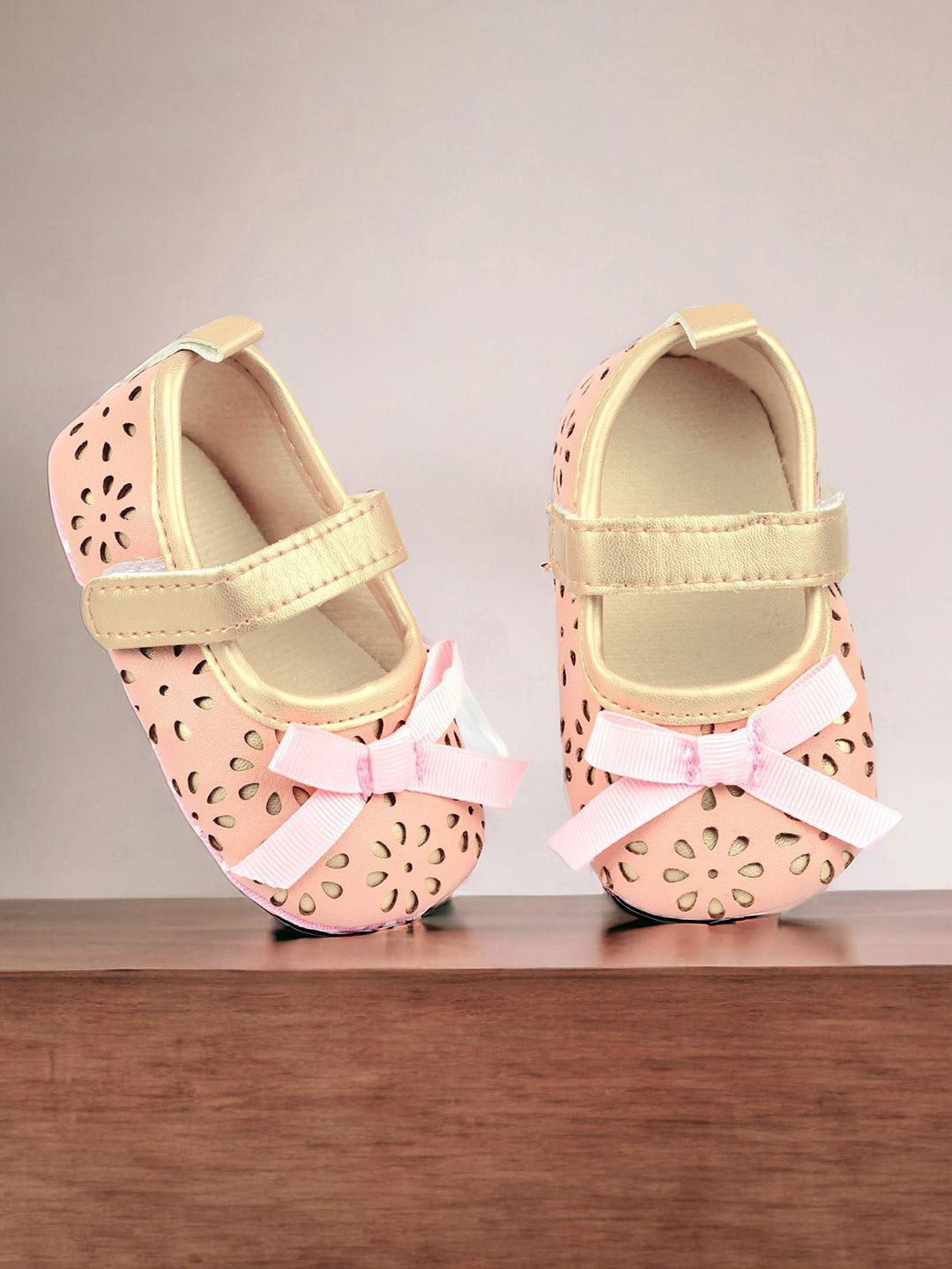 Baby Moo Kids-Girls Cutout Booties