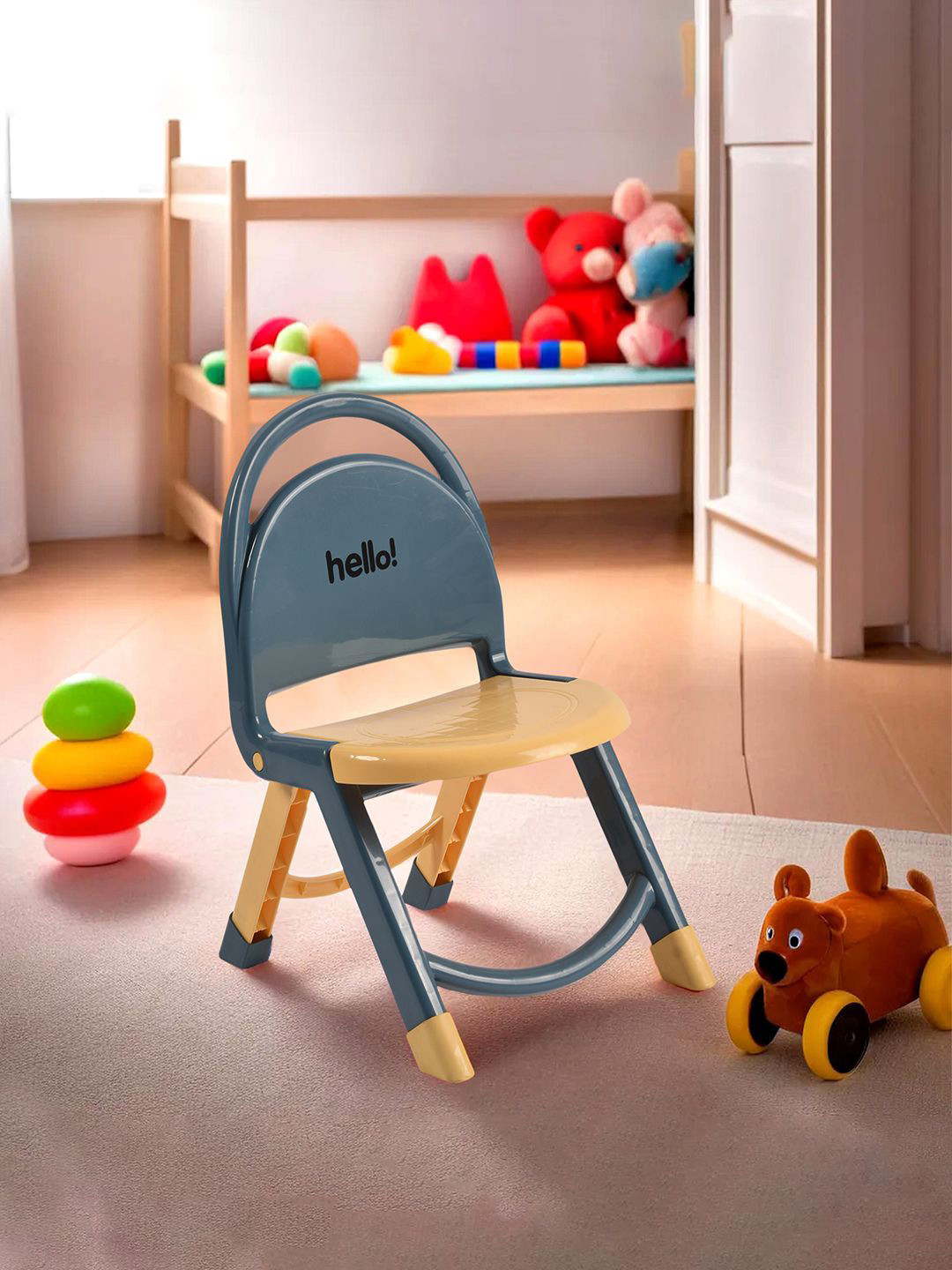 Kuber Industries Kids Cream & Grey  Colorblocked Indoor & Outdoor Kids Chair