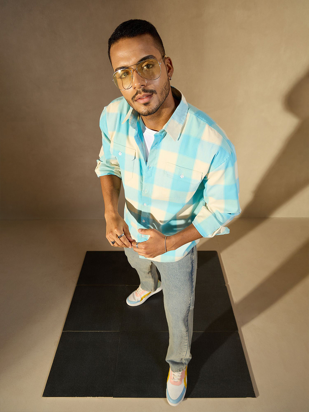 DENNISON Men Buffalo Checks Spread Collar Drop shoulder Oversized Smart Shirt