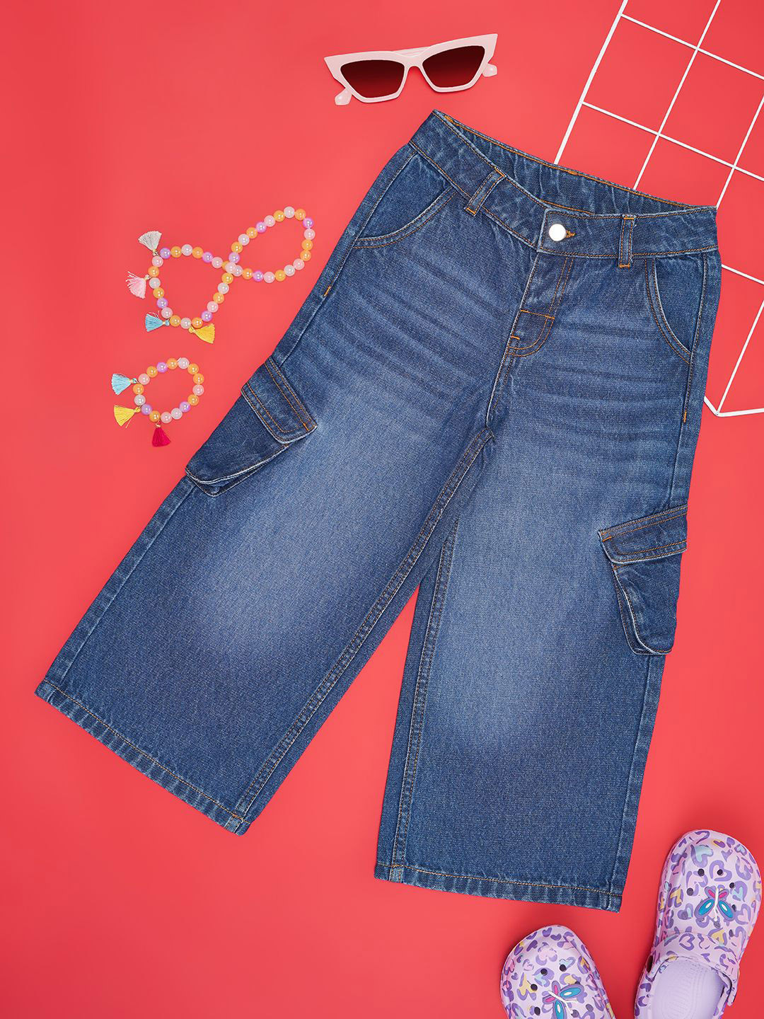 Pantaloons Junior Girls Cropped Flared Low Distress Mid-Rise Light Fade Jeans
