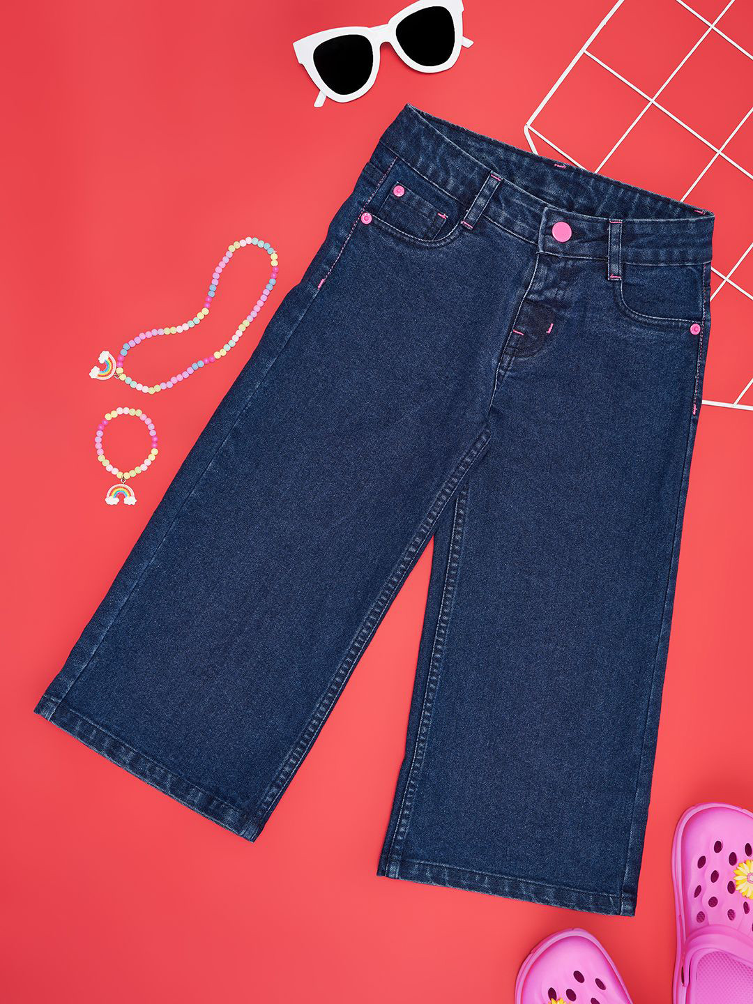 Pantaloons Junior Girls Cropped Flared Mid-Rise Clean Look Jeans
