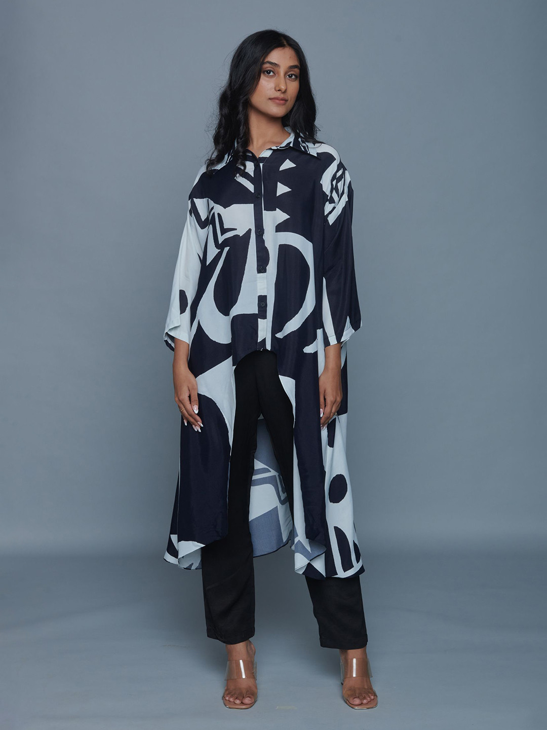 Vedika M Women Geometric Printed Longline High-Low Top