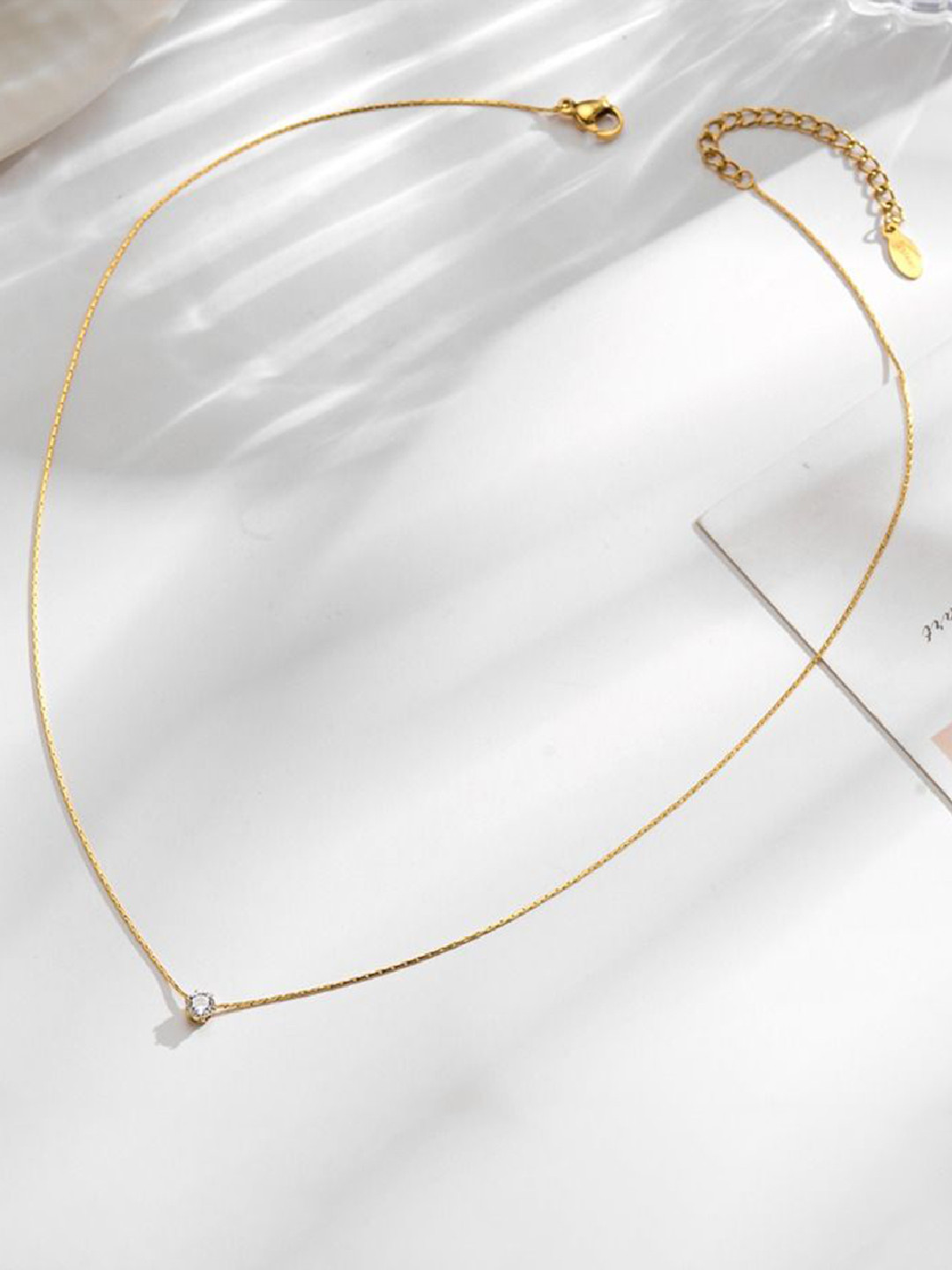 VIEN Gold-Plated Stainless Steel Sparkling Six Claw Diamond Chain