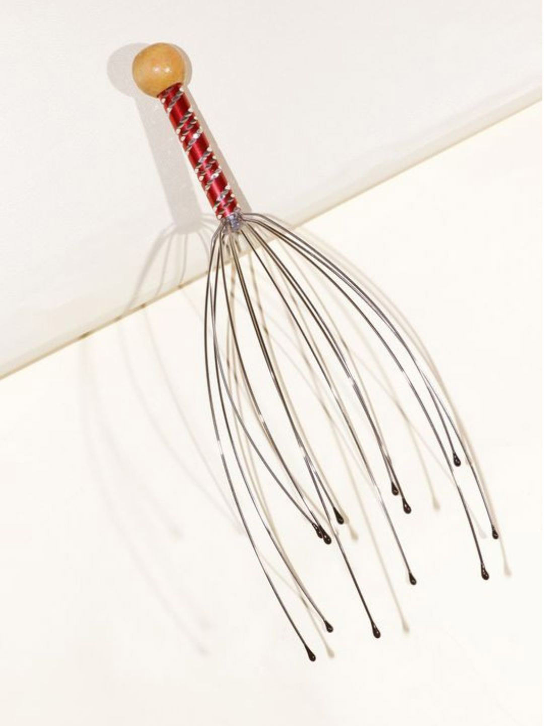 MATRA Tingle Handheld Scalp Massager for Head Massage