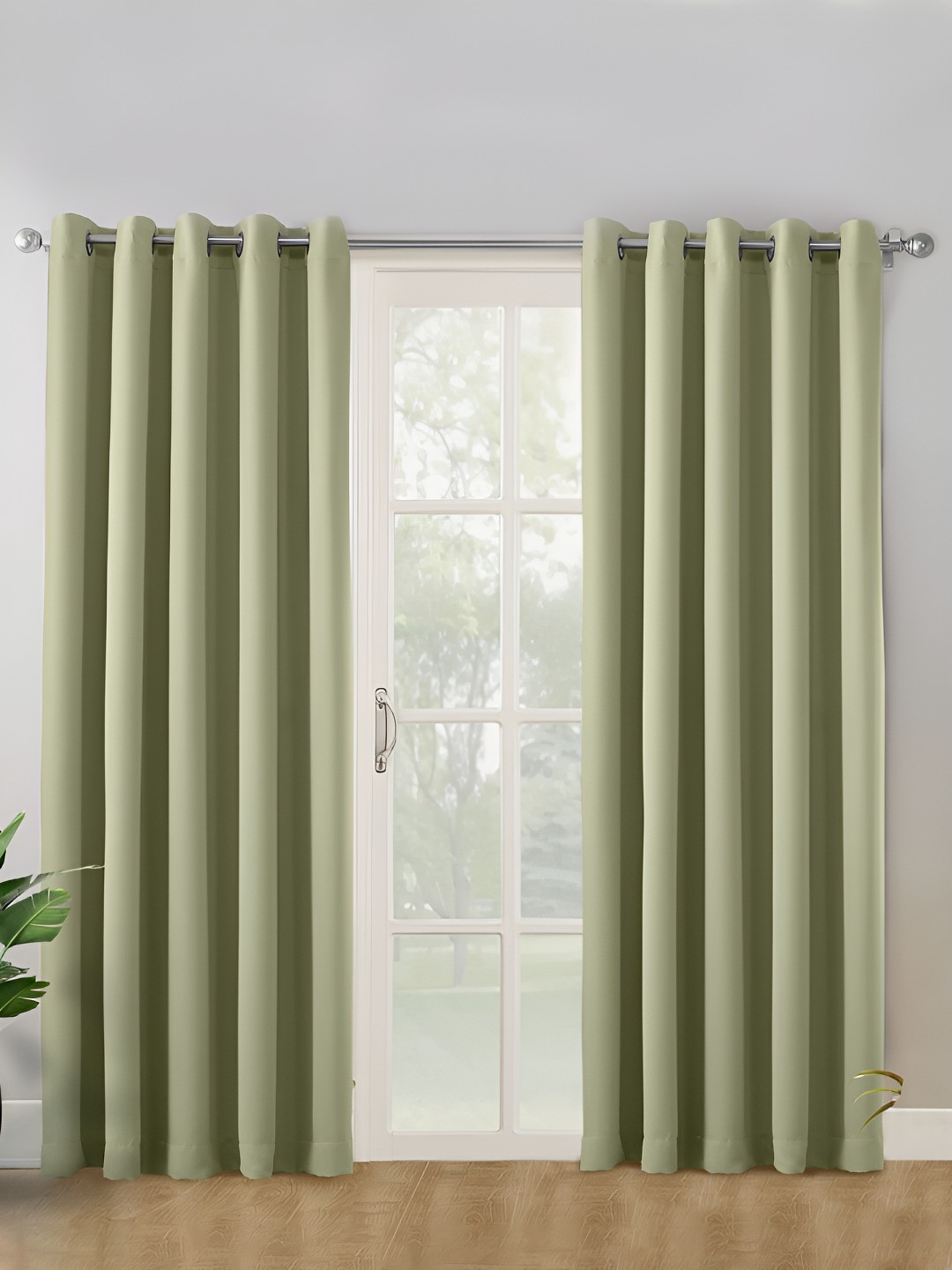 haus & kinder Green 2 Pieces Blackout Velvet Window Curtains