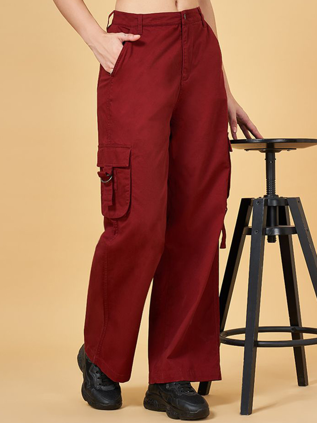 YU by Pantaloons Women Loose Fit Mid-Rise Cargo Trousers