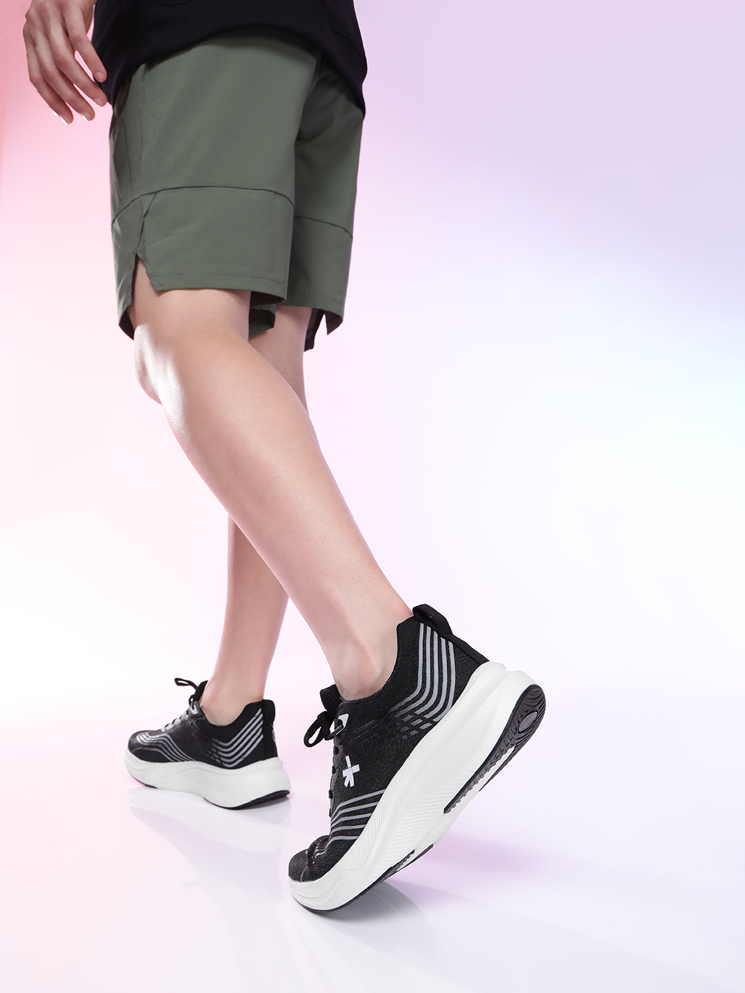 HRX by Hrithik Roshan Men Running Shoes