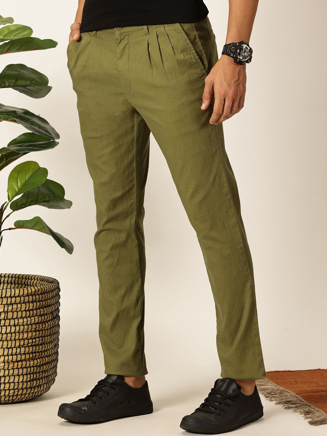 Mast & Harbour Men Classic Easy Wash Pleated Chinos Trousers
