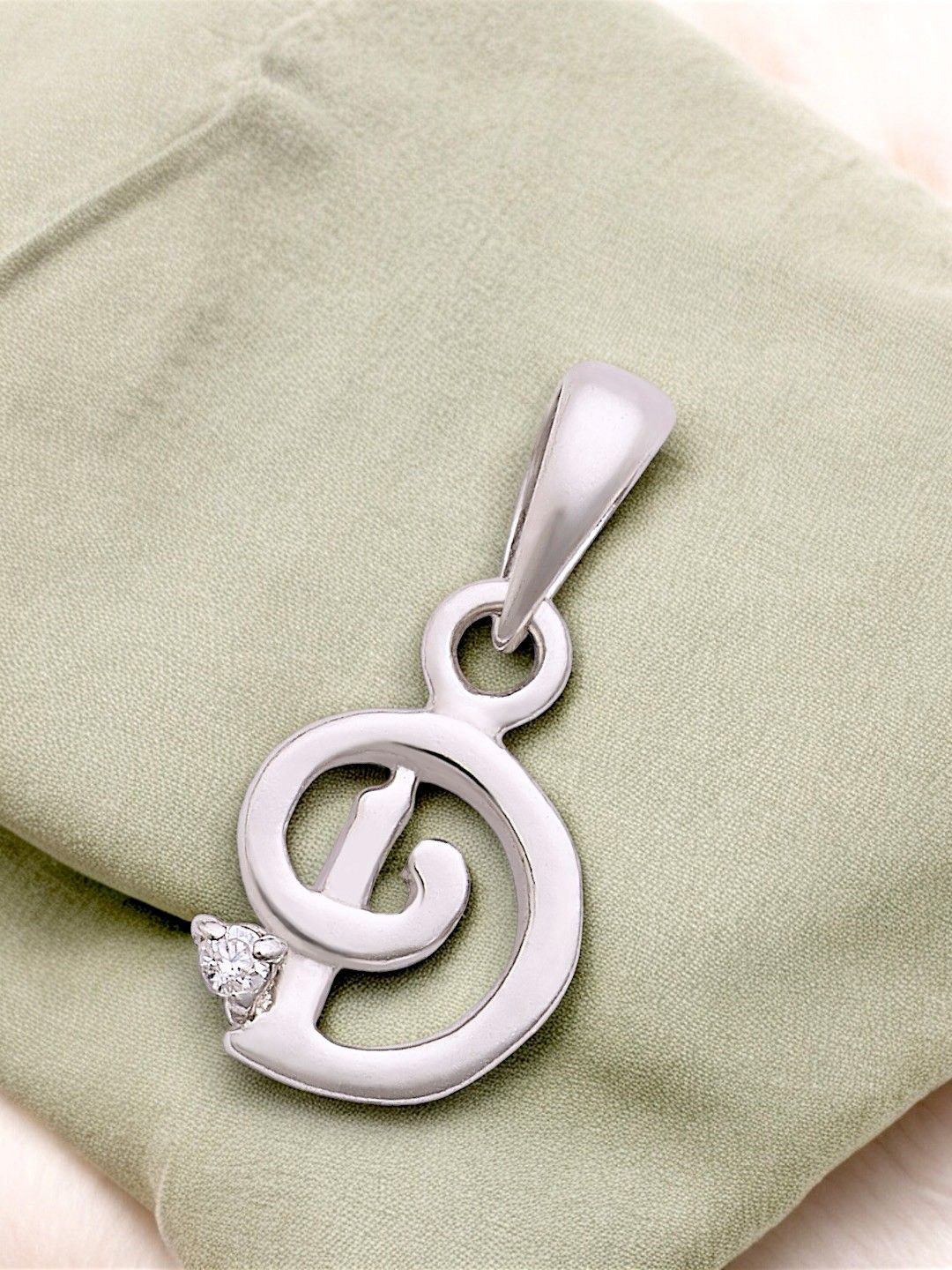 Taraash Unisex 925 Sterling Silver Silver-Plated Cubic Zirconia Letter D Alphabet Pendant