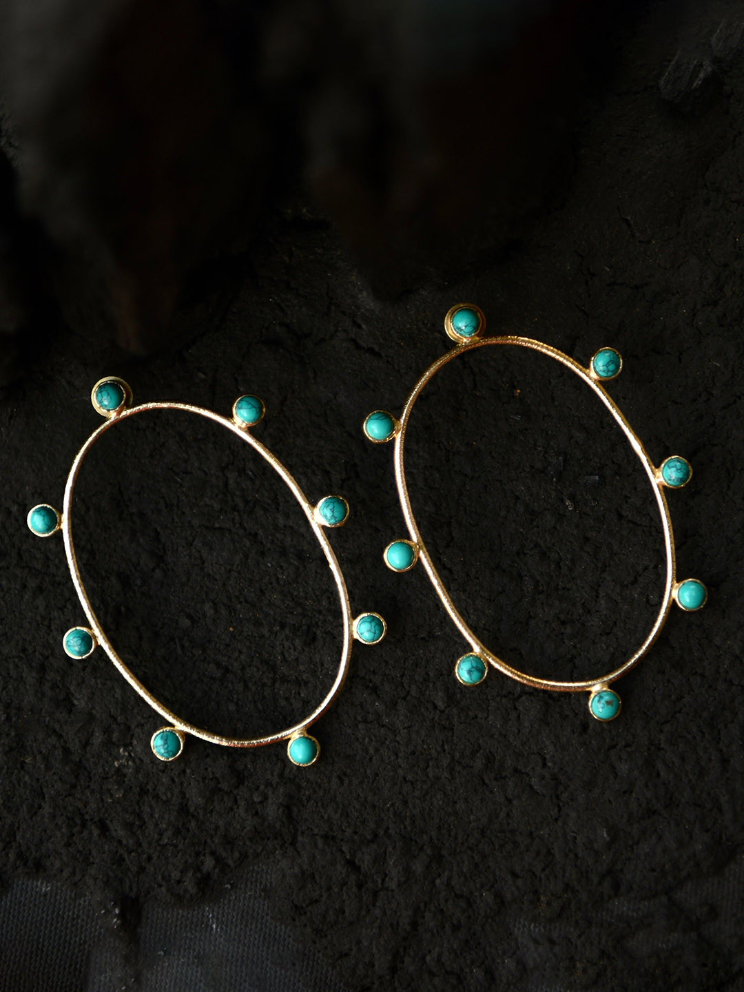 TOTAPARI Gold-Plated Turquoise Hoop Earrings